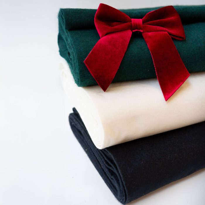 Off-White Stick-Filz für DIY-Projekte und Weihnachtskränze