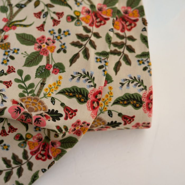 Rifle Paper Co Gracie Baumwolle floraler Designerstoff mit botanischem Muster
